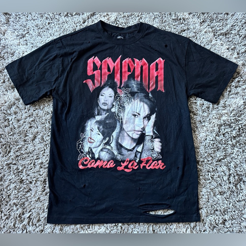 Selena Quintanilla distressed t-shirt